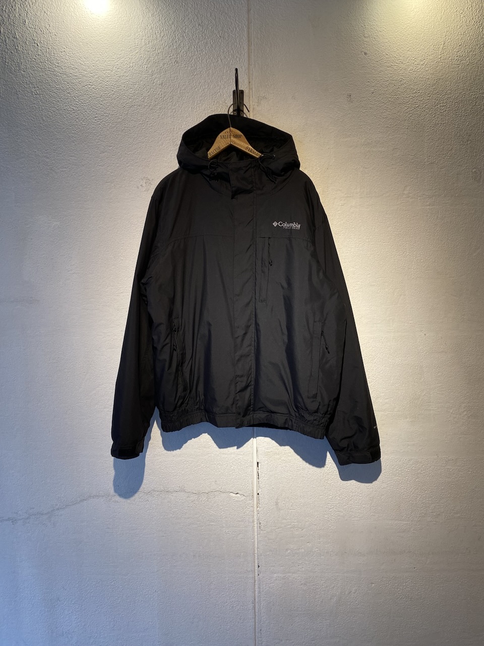 Columbia field gear omni shield outlet jacket