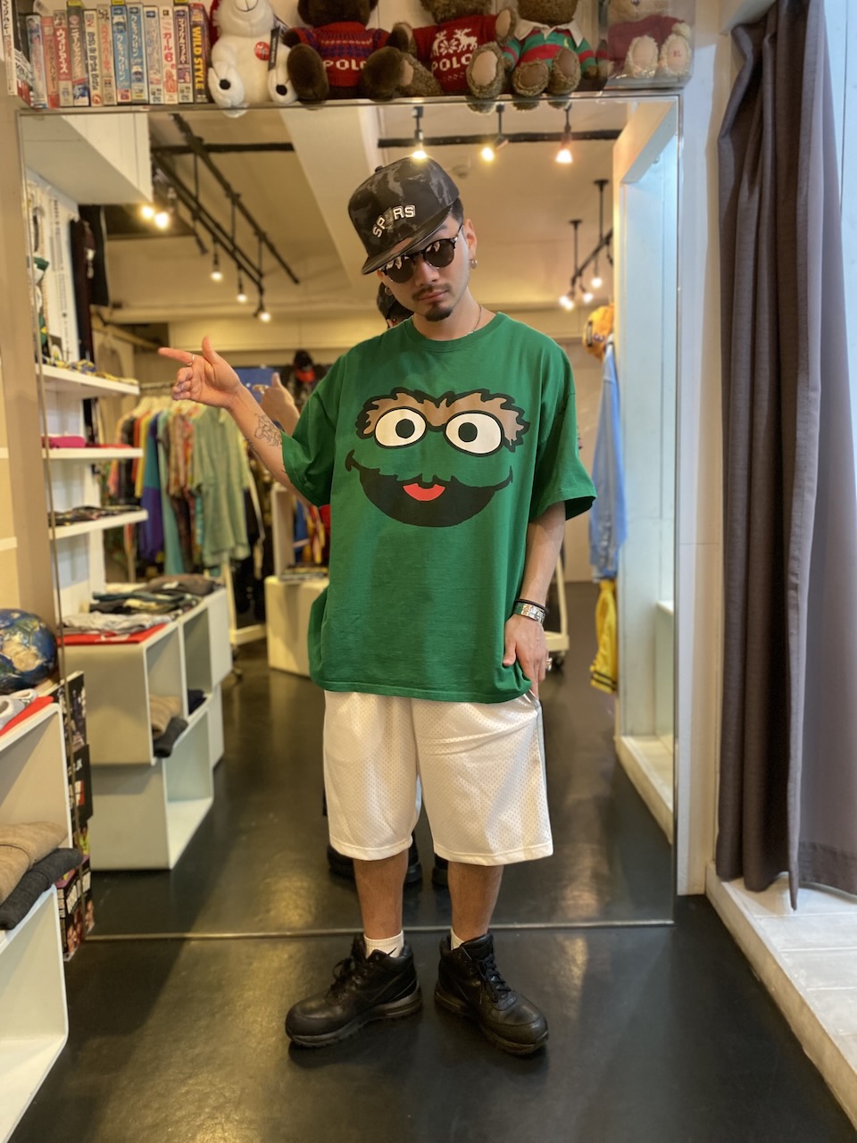 Oscar the Grouch style – upperupper