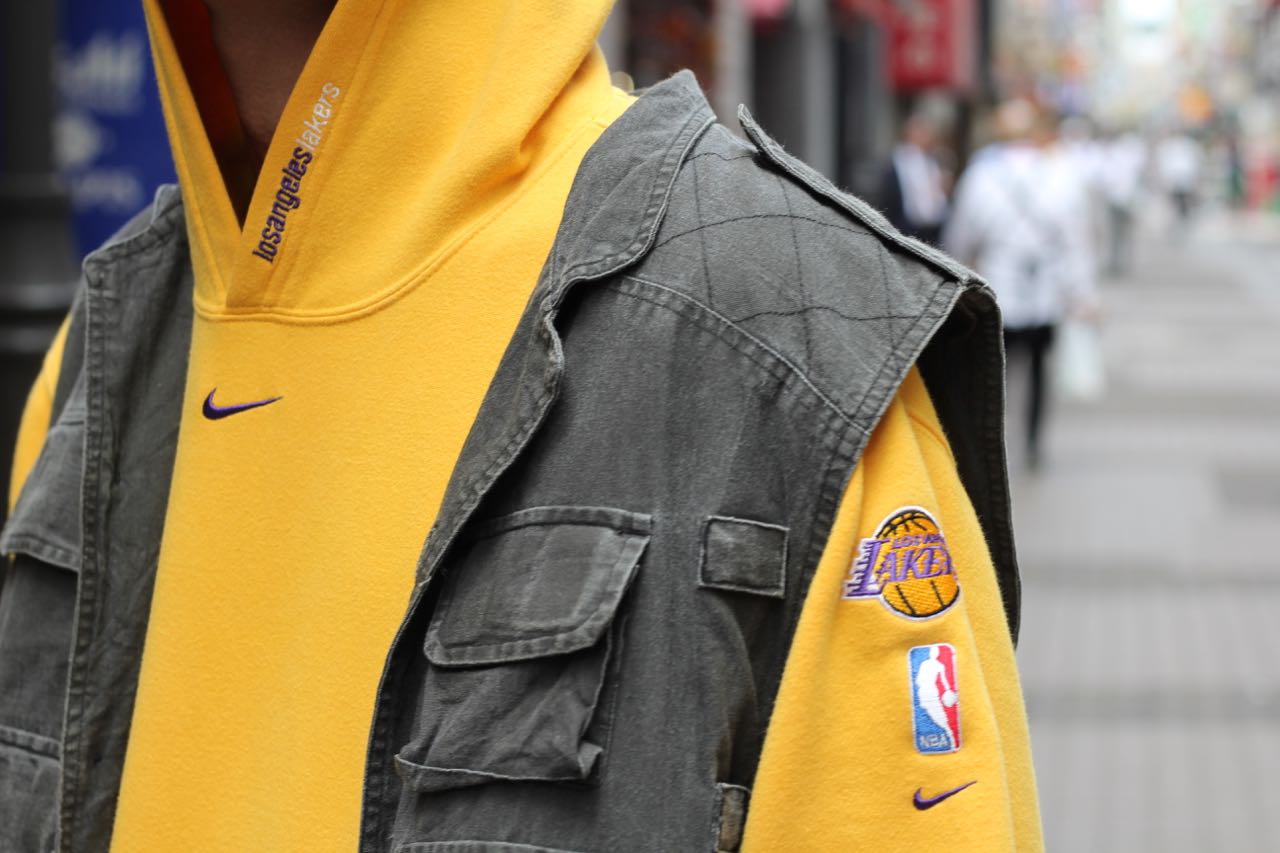 Lakers hoodie style